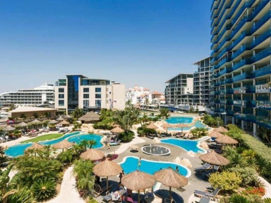 Gibraltar Luxury With Rooftop Pools & Views Buitenkant foto